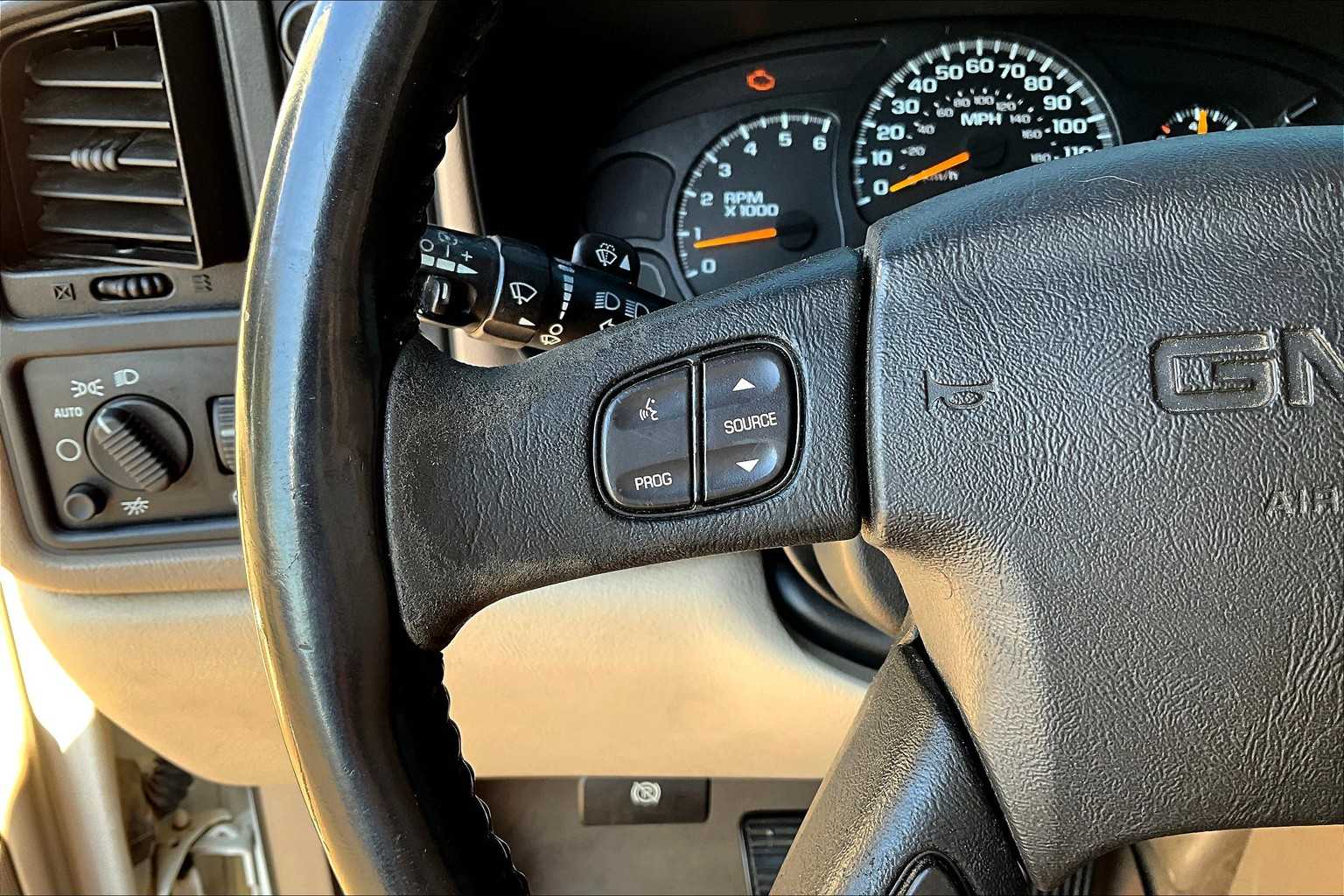2005 Gmc Yukon XL SLT photo 21