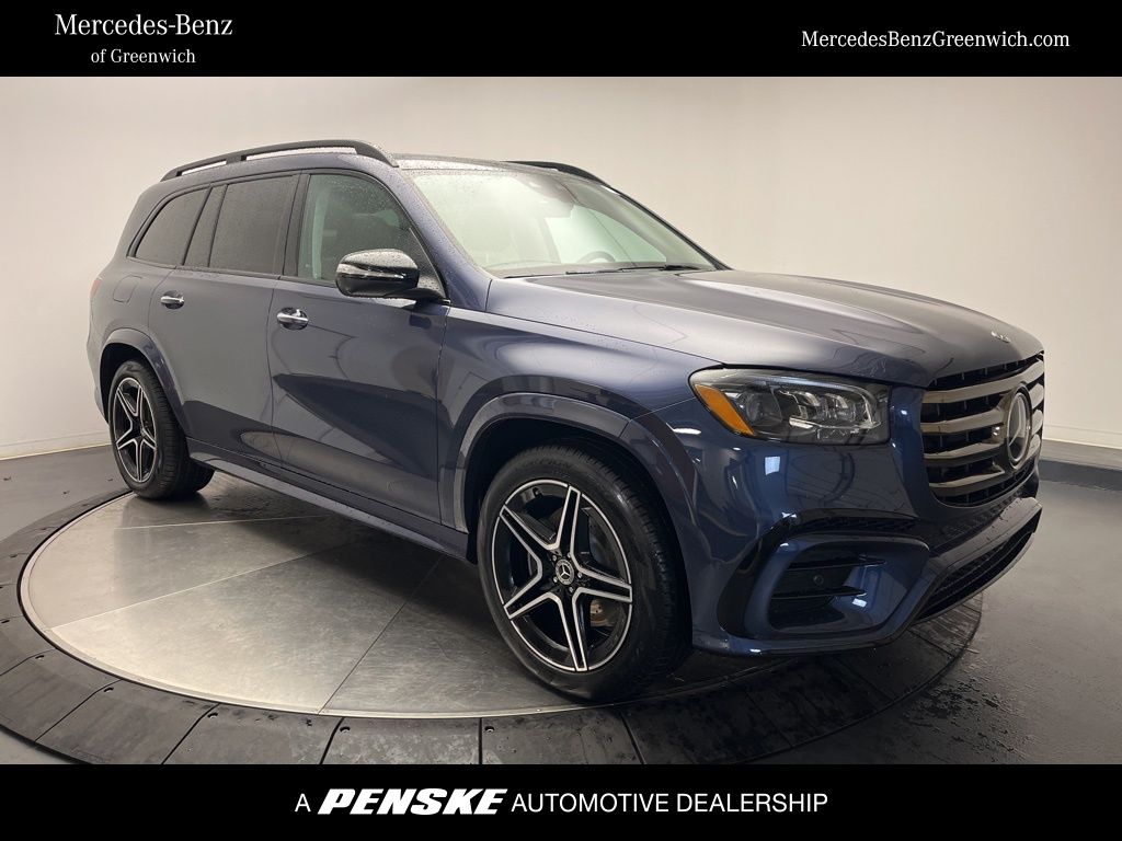 2026 Mercedes-Benz GLS Base's photo