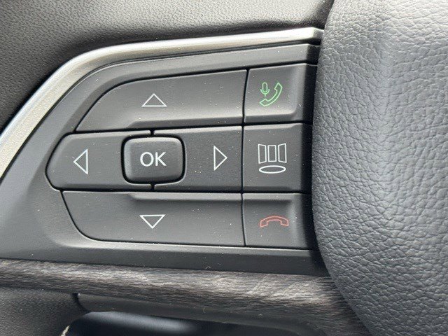 2025 Jeep Grand Cherokee Limited photo 13