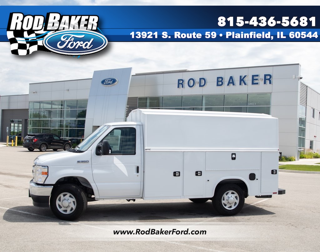 2026 Ford E-Series Cutaway Base's photo