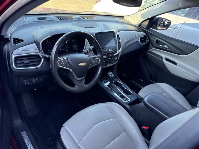 2020 Chevrolet Equinox Premier photo 2