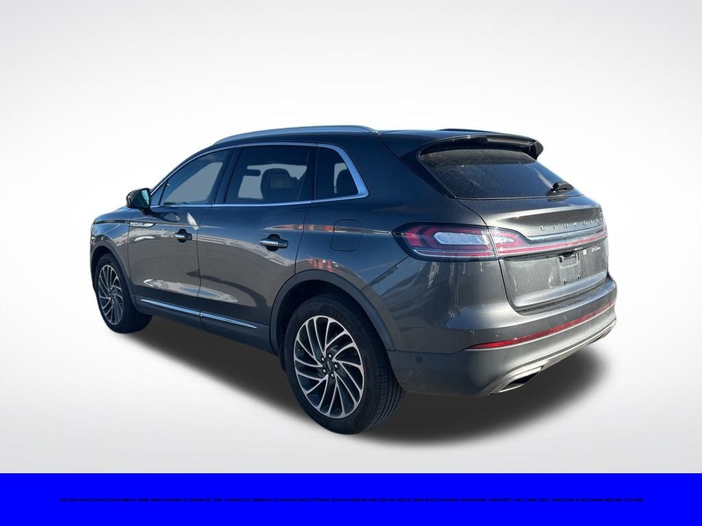 2020 Lincoln Nautilus Reserve photo 2