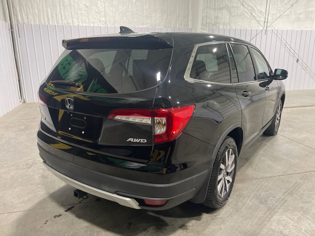 2020 Honda Pilot EX-L photo 4