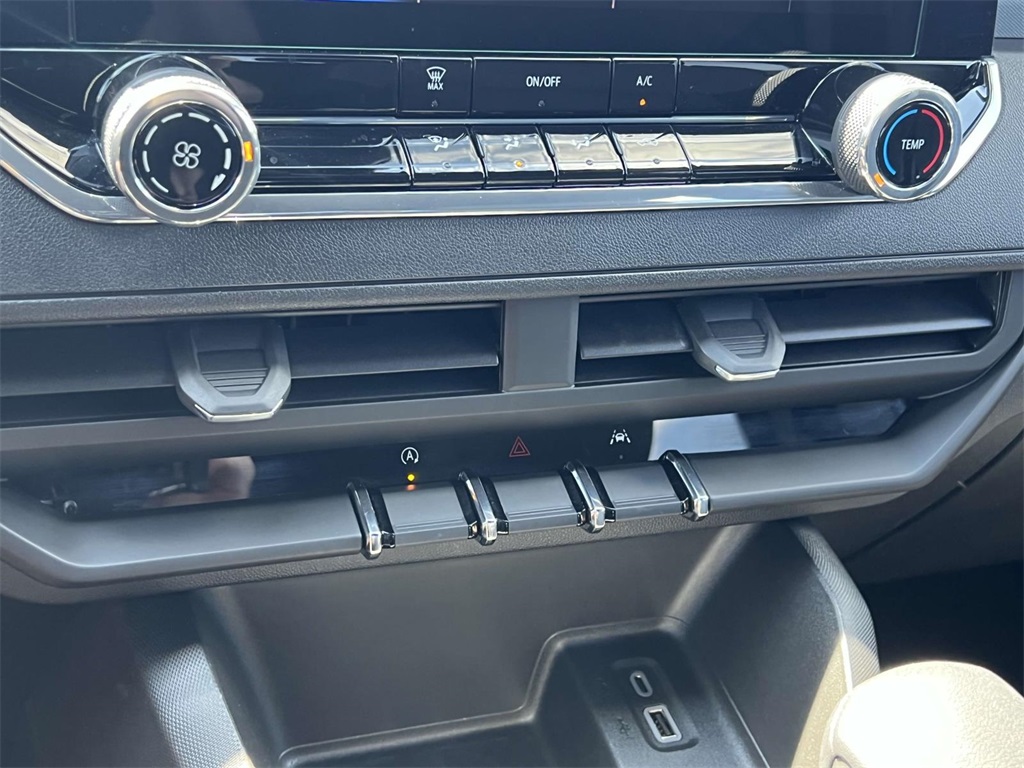 2024 Chevrolet Colorado Work Truck photo 19