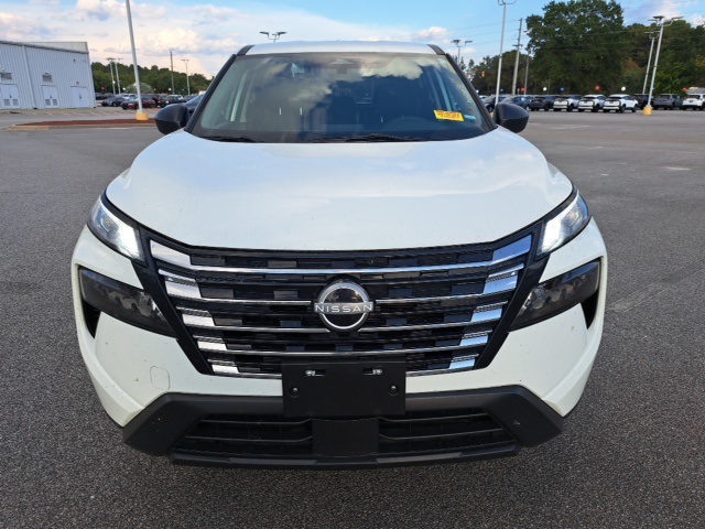 2024 Nissan Rogue S photo 3