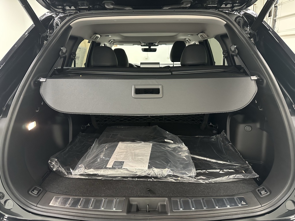 2025 Mitsubishi Outlander SE photo 19