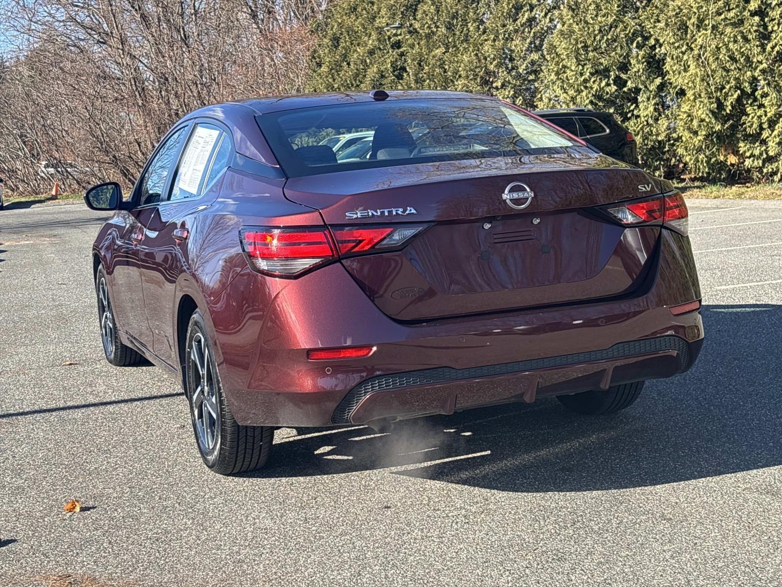 2024 Nissan Sentra SV photo 4