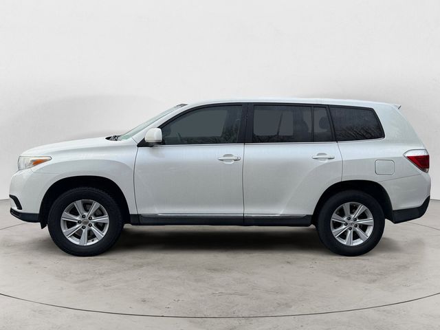 2012 Toyota Highlander SE photo 2