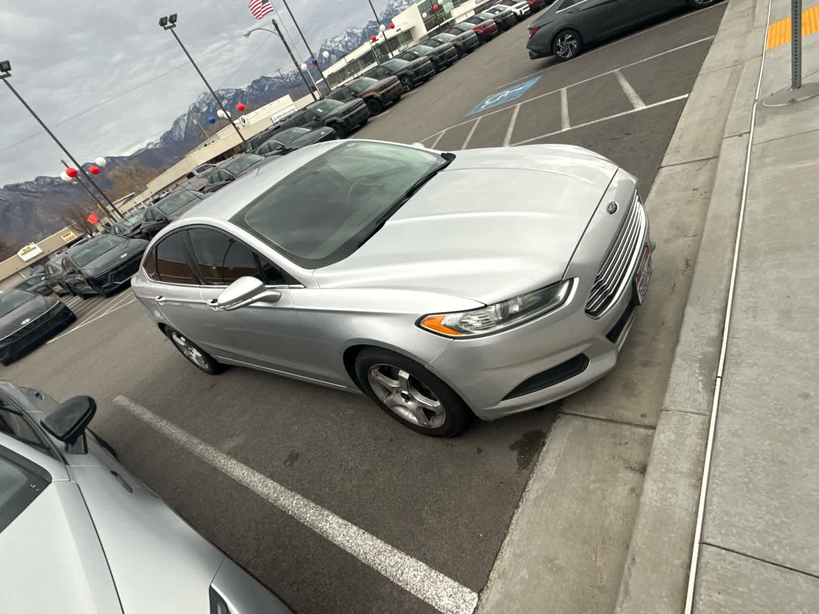 2013 Ford Fusion SE's photo