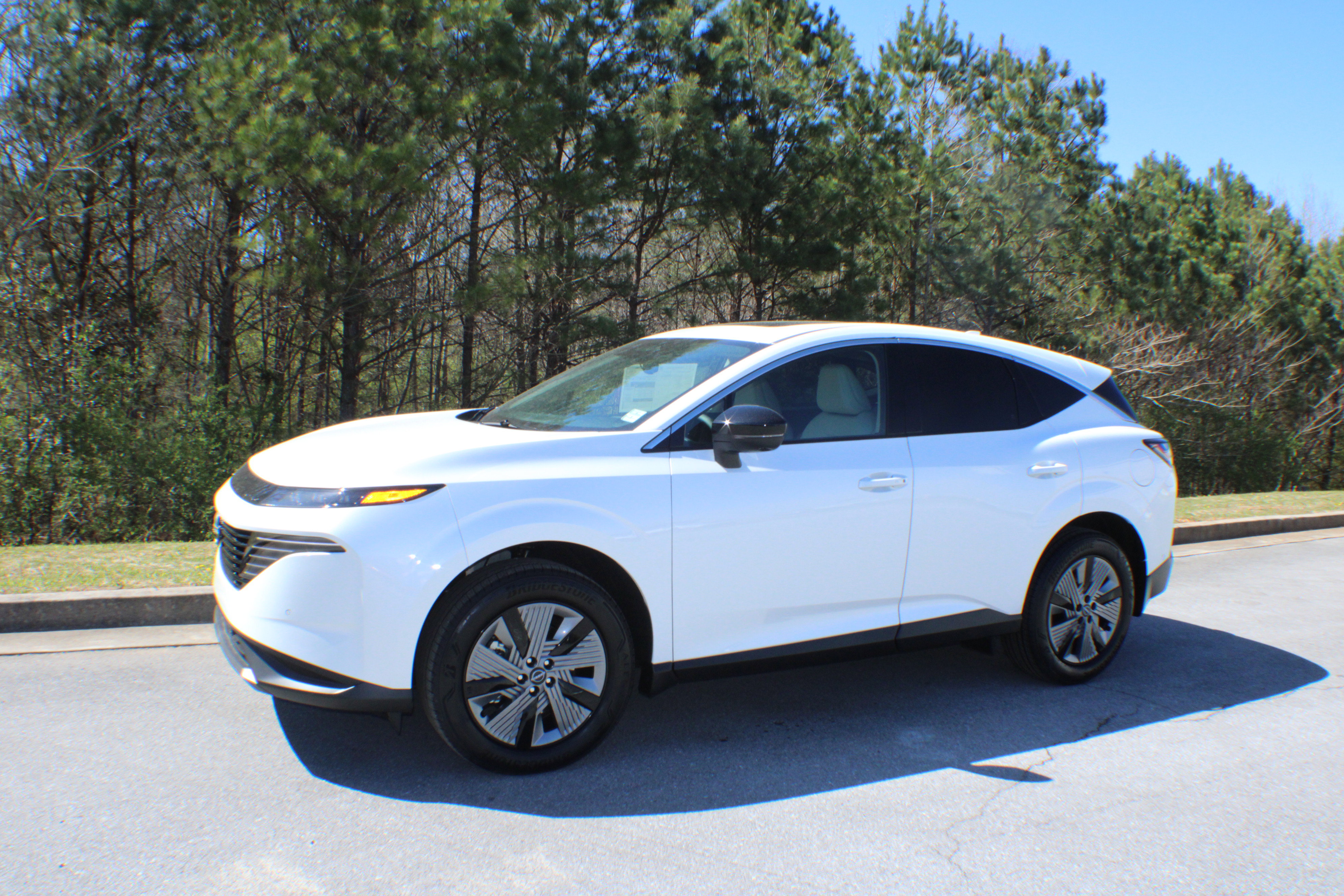 2025 Nissan Murano SL photo 4