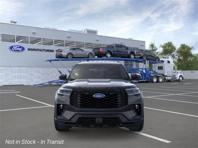 2025 Ford Explorer ST-Line photo 2