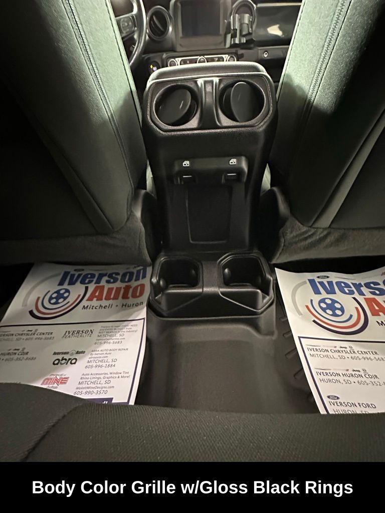 2021 Jeep Wrangler Unlimited Sport Altitude photo 21