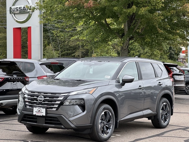 2026 Nissan Rogue SV photo 4