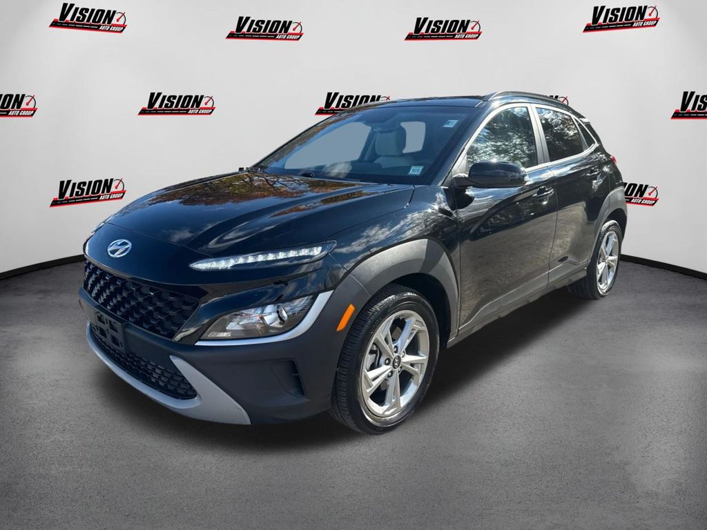 2023 Hyundai Kona SEL's photo