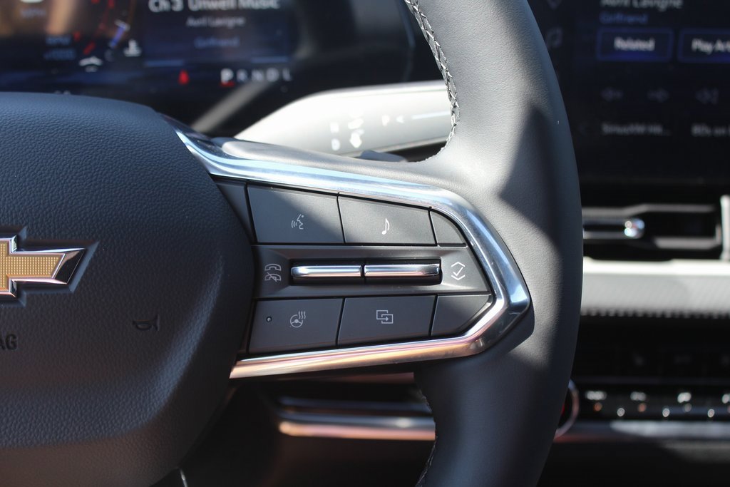 2026 Chevrolet Equinox LT photo 17