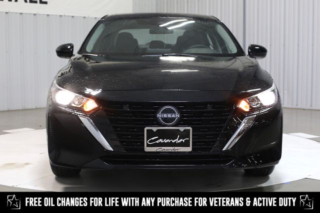 2025 Nissan Sentra SV photo 2