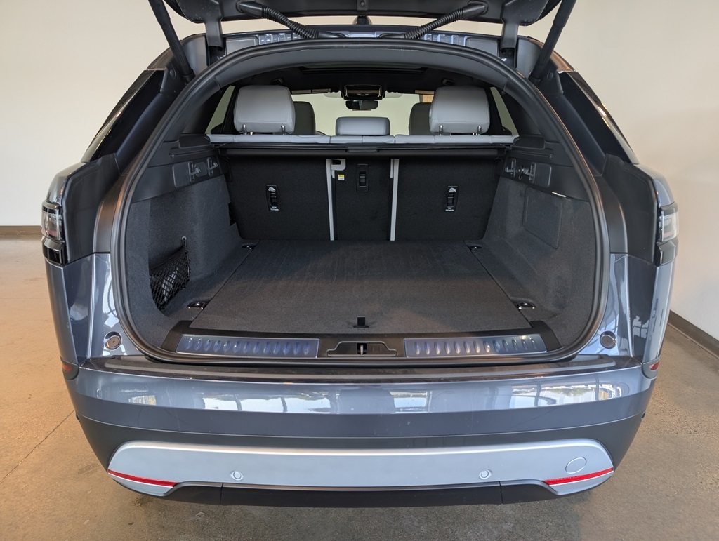 2026 Land Rover Range Rover Velar S photo 3