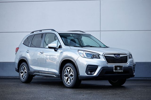 2021 Subaru Forester Premium's photo