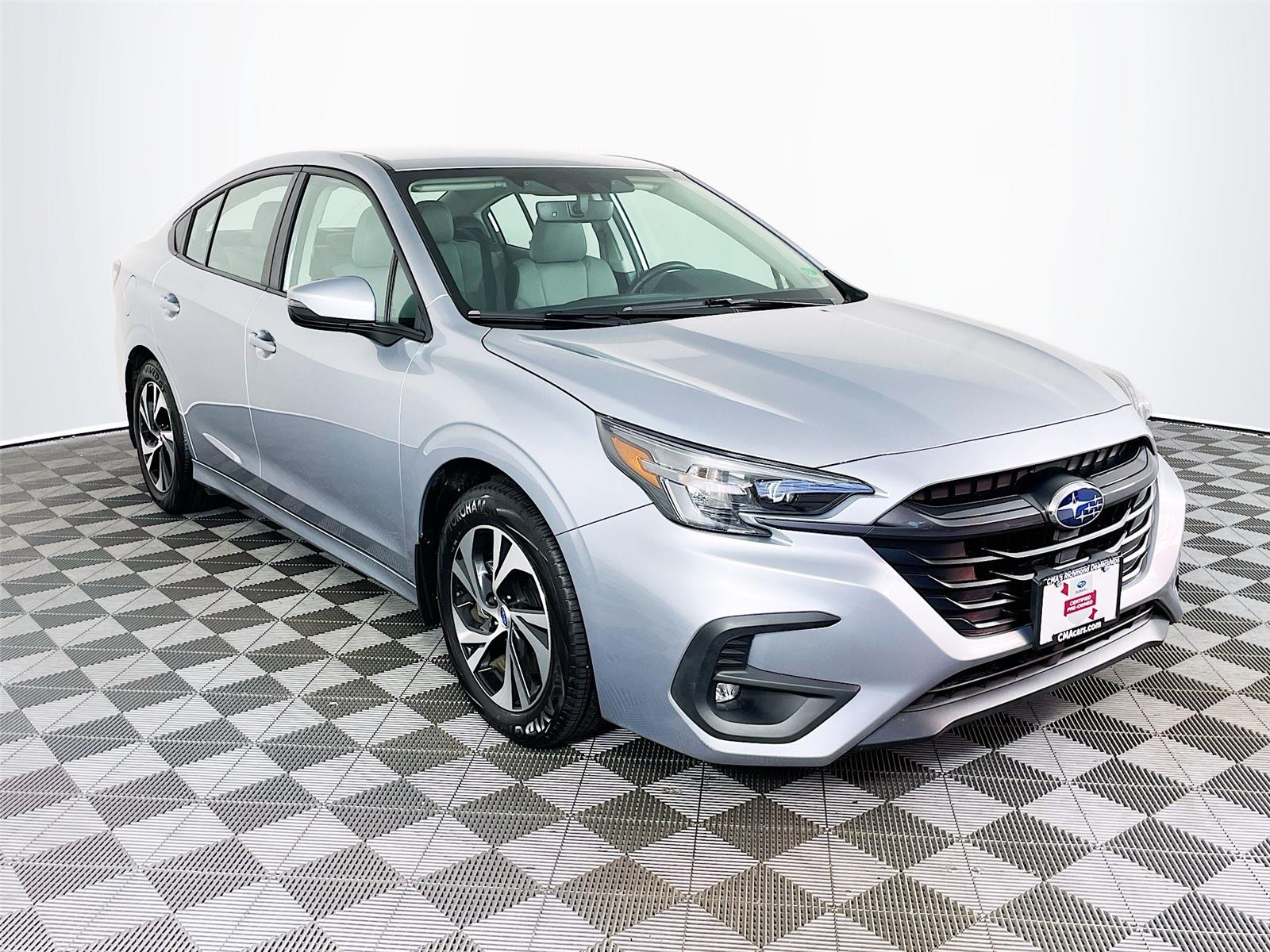 2025 Subaru Legacy Premium's photo