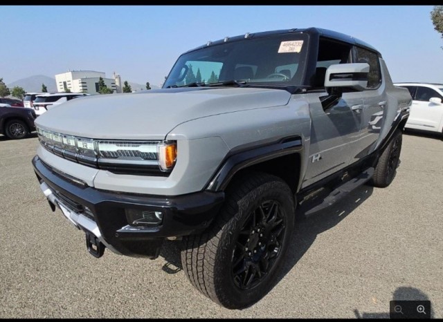 2025 GMC Hummer EV Pickup