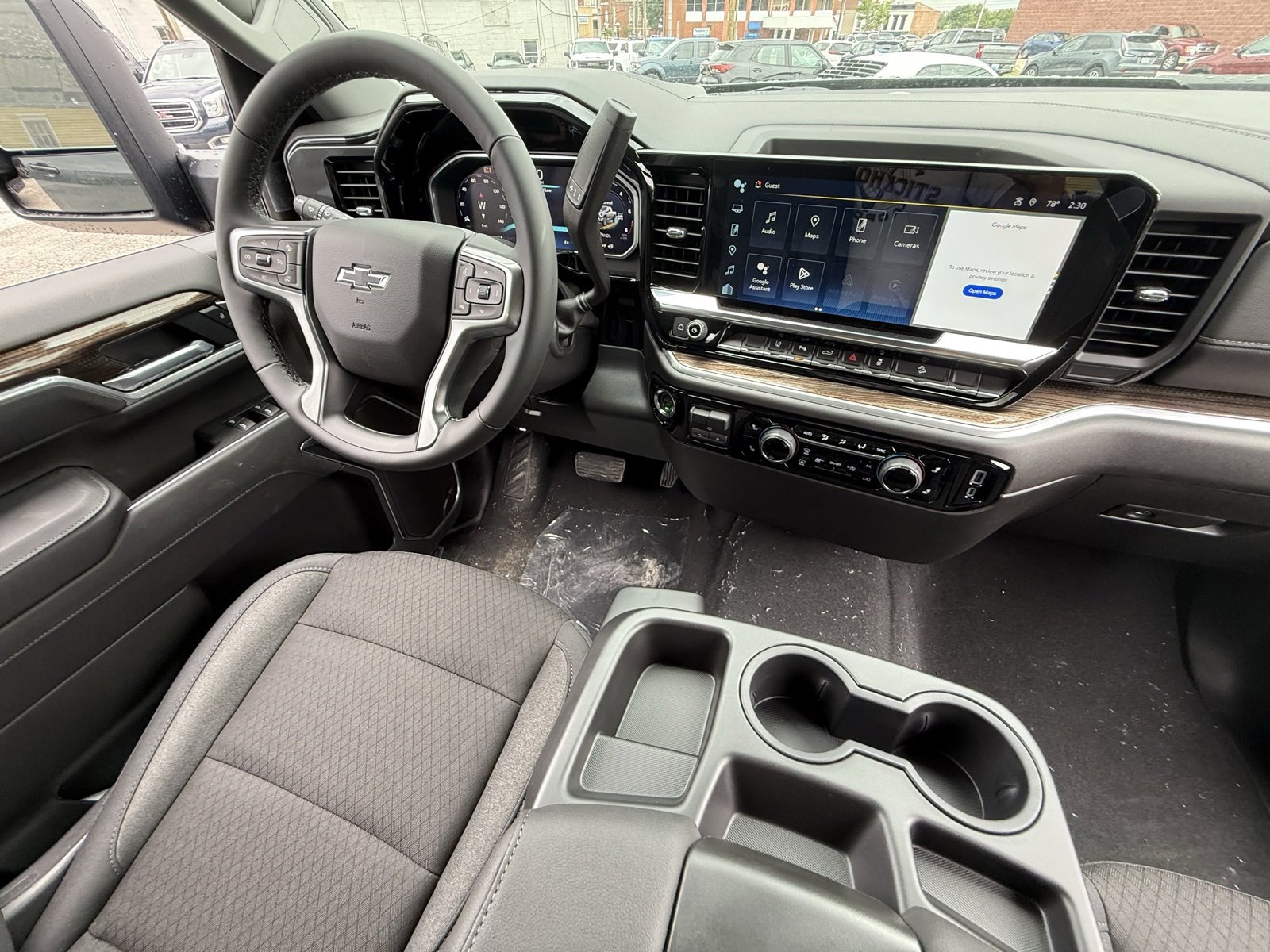 2026 Chevrolet Silverado 2500HD LT photo 3