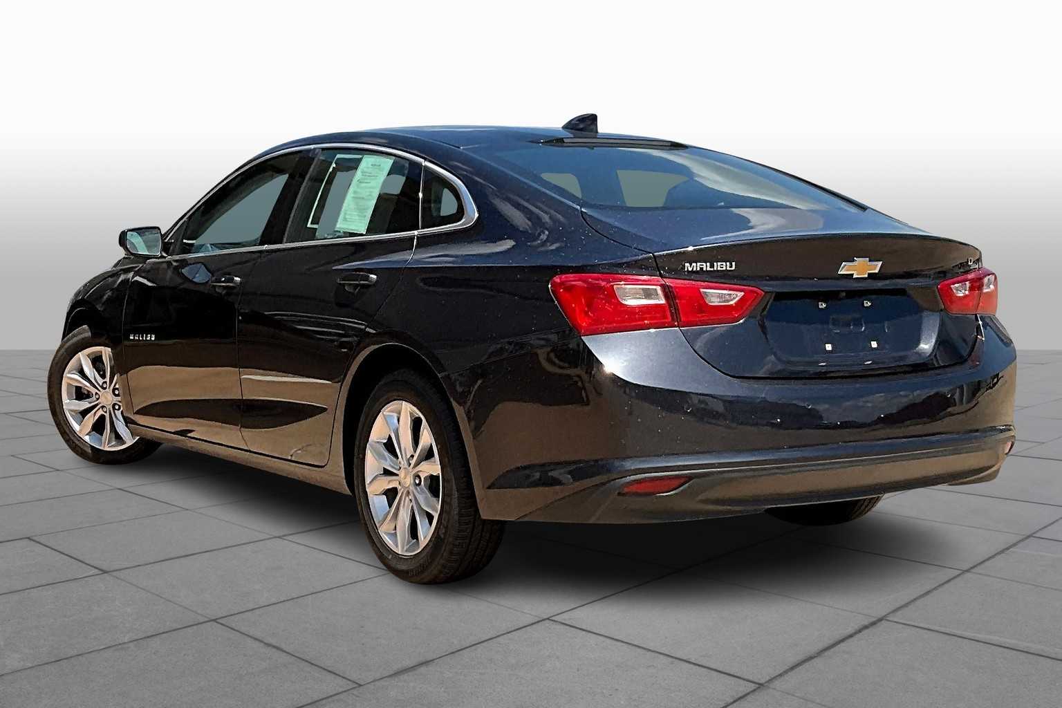 2023 Chevrolet Malibu 1LT photo 11