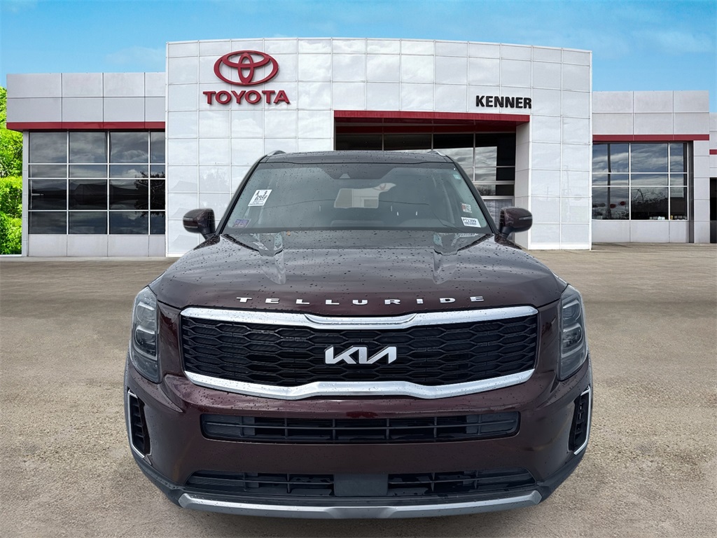 2022 Kia Telluride EX photo 2