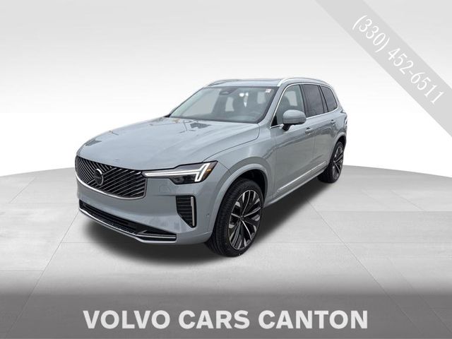 2025 Volvo XC90 Plus's photo