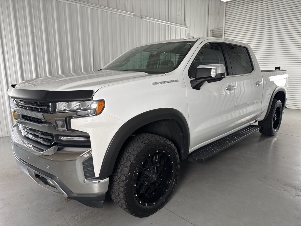 2019 Chevrolet Silverado 1500 LTZ photo 3