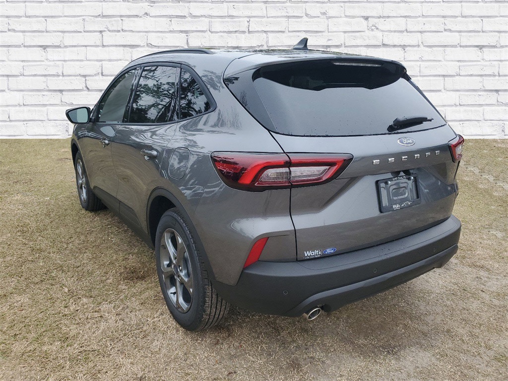 2025 Ford Escape ST-Line photo 3