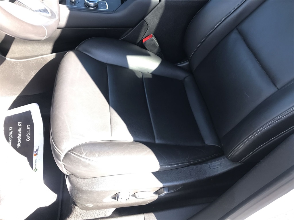 2024 Cadillac XT4 Premium Luxury photo 12