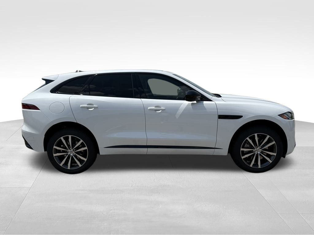 2026 Jaguar F-PACE P250 R-Dynamic S photo 7