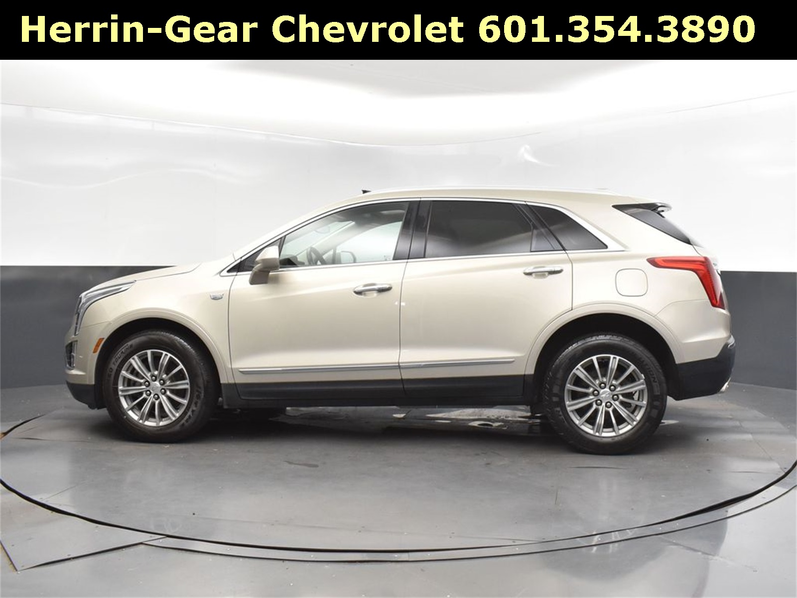 2017 Cadillac XT5 Luxury photo 4