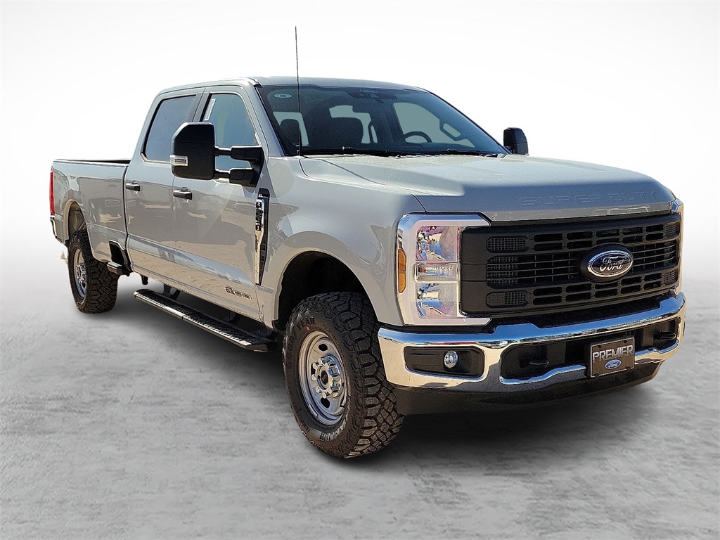 2026 Ford F-250 Super Duty XL's photo
