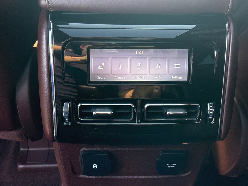 2022 Lincoln Aviator Black Label photo 25