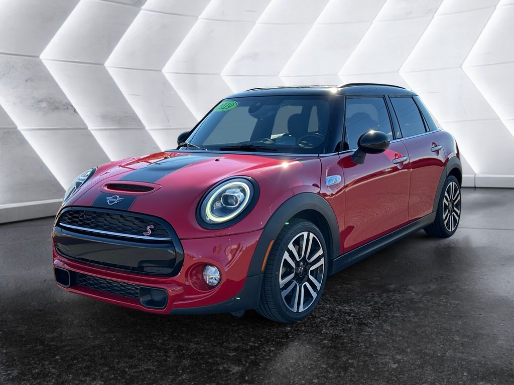 2019 Mini Cooper 4 Door Hardtop Signature photo 3