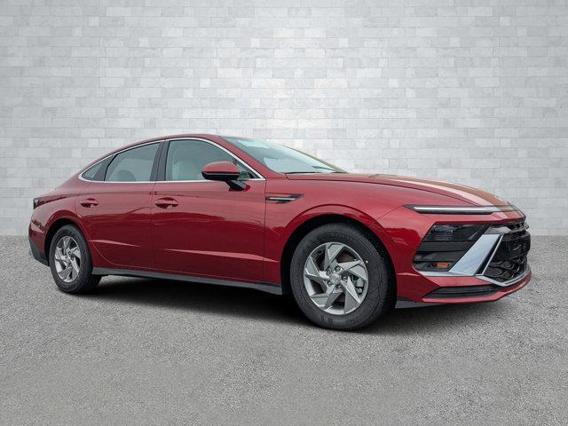 2025 Hyundai Sonata SE's photo