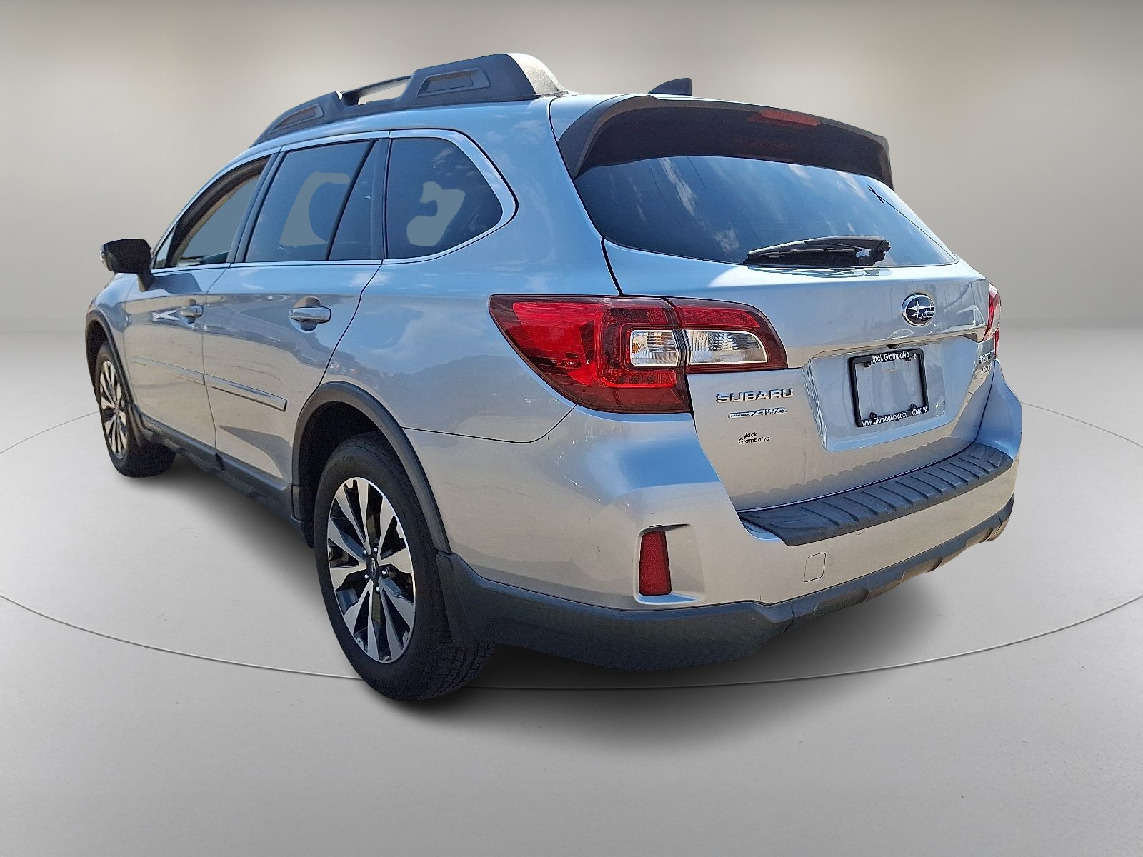 2016 Subaru Outback 2.5i Limited photo 7