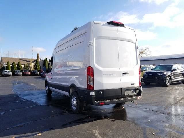 2024 Ford Transit photo 5