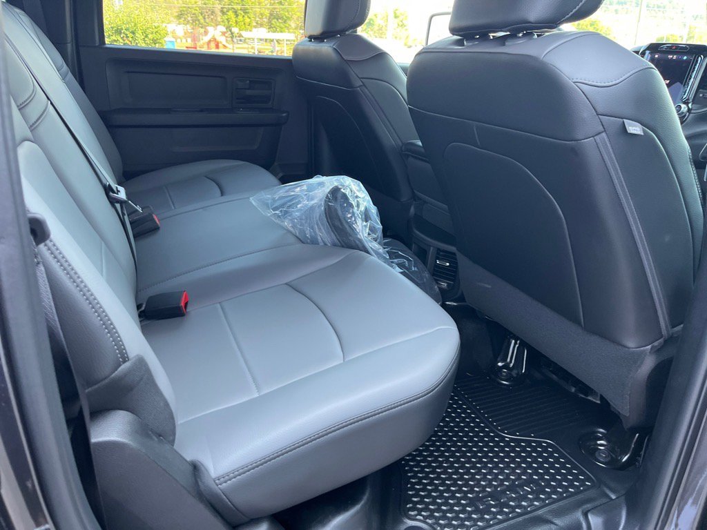 2026 Ram 2500 Tradesman photo 14