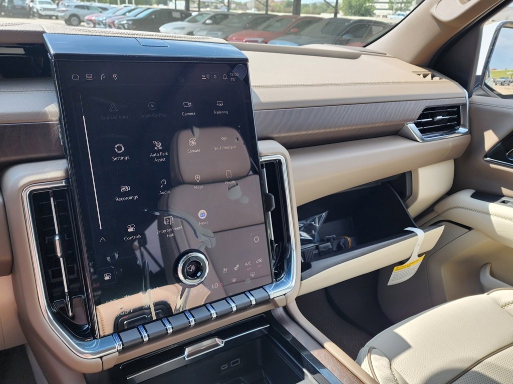 2026 Gmc Yukon XL Denali photo 36