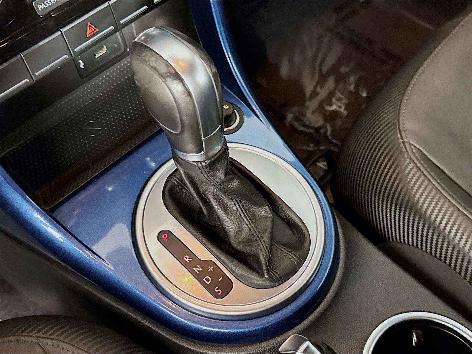2019 Volkswagen Beetle Convertible S photo 16