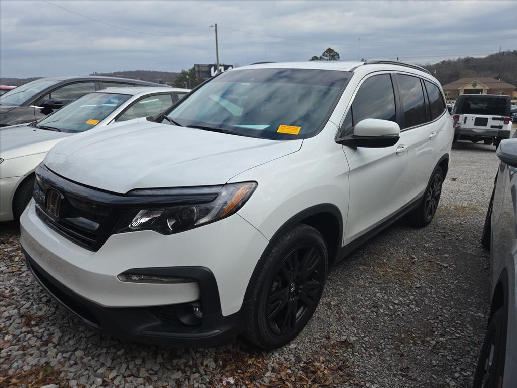 2022 Honda Pilot SE's photo