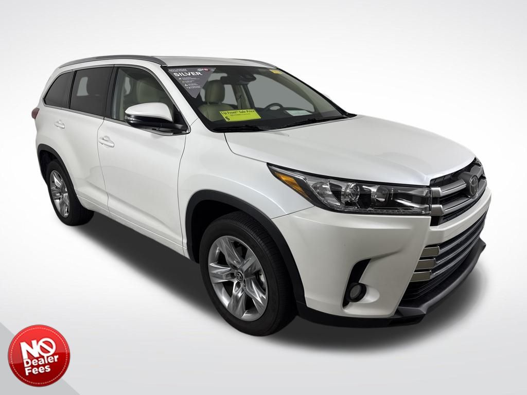 2017 Toyota Highlander Limited's photo