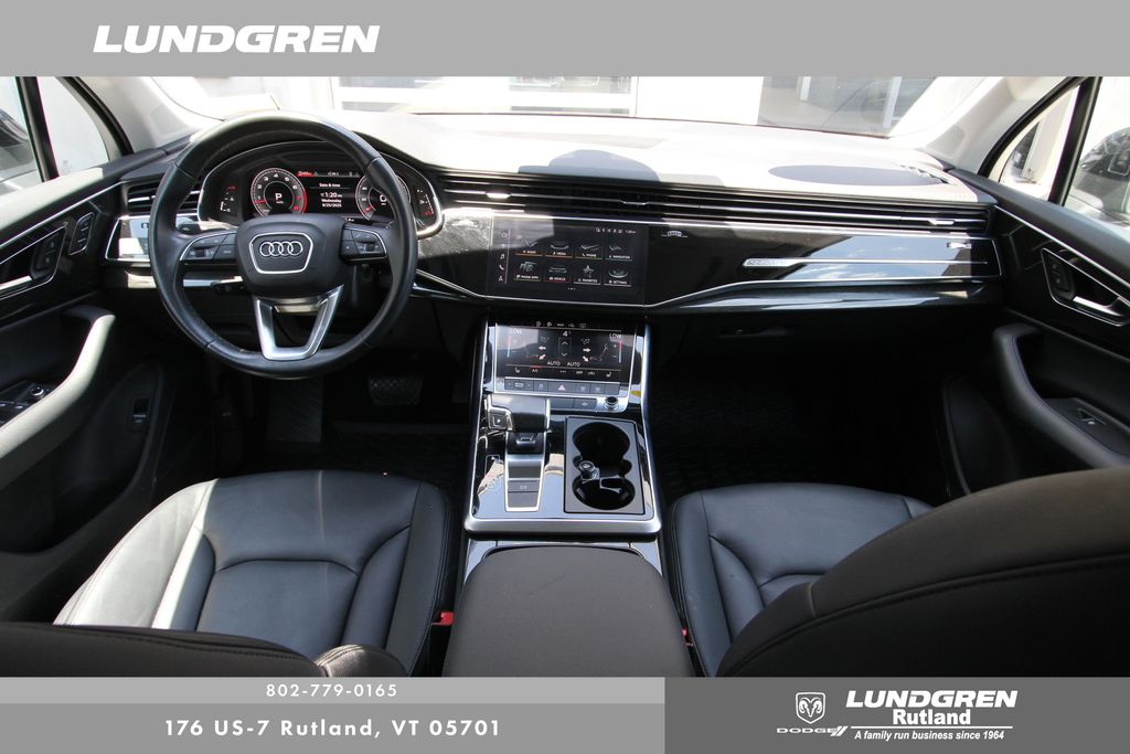 2022 Audi Q7 55 Premium Plus photo 6