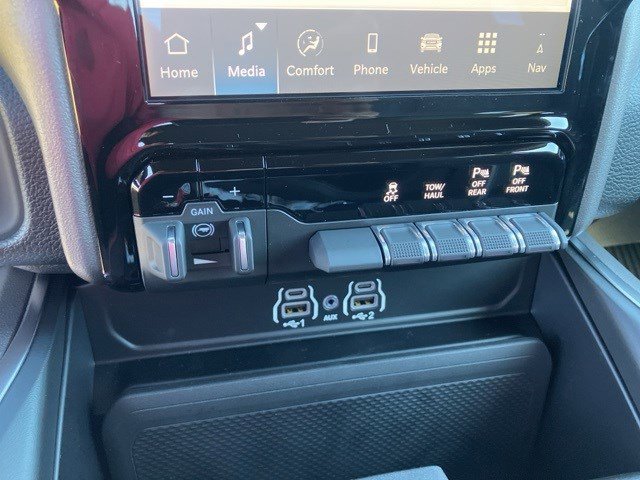 2026 Ram 2500 Big Horn photo 16