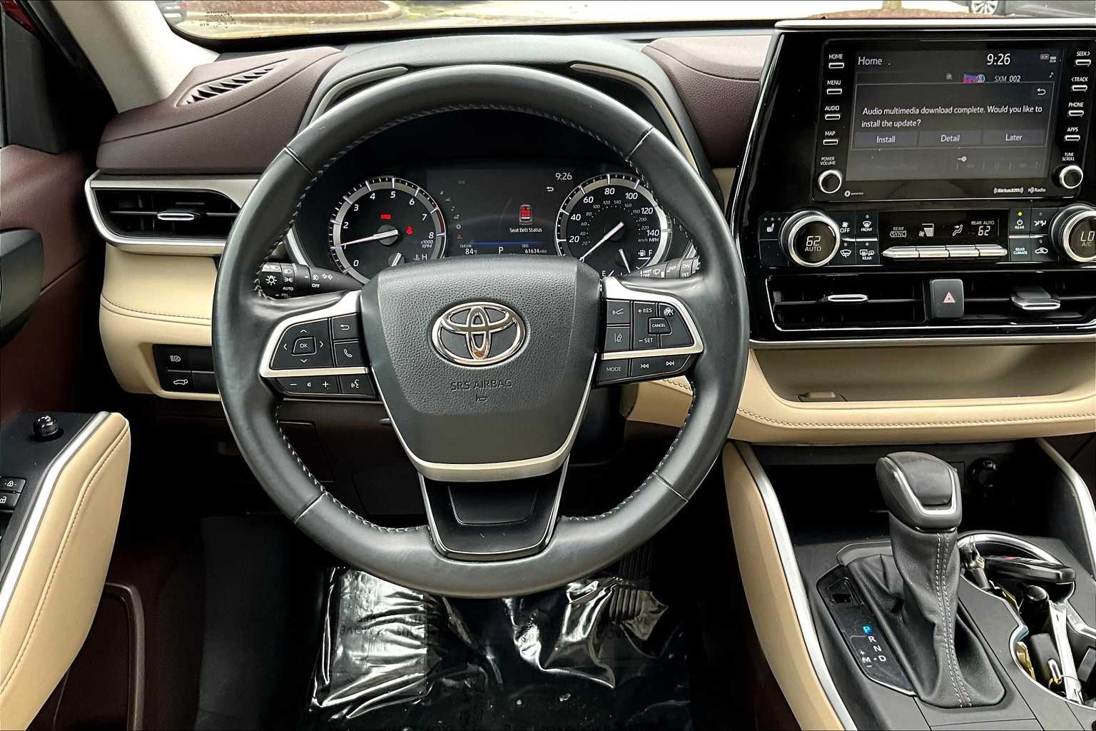 2022 Toyota Highlander XLE photo 5