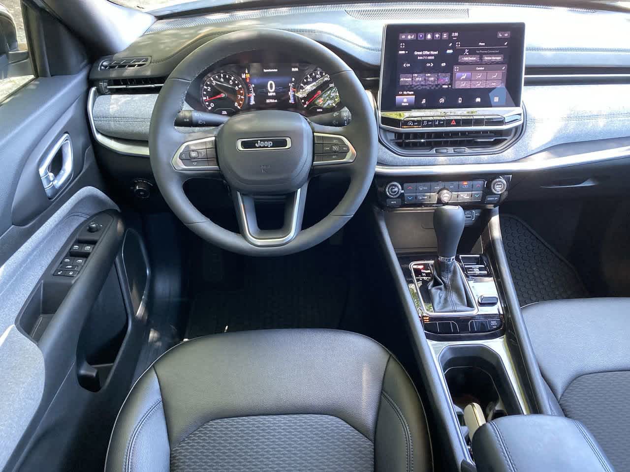 2024 Jeep Compass Latitude photo 12