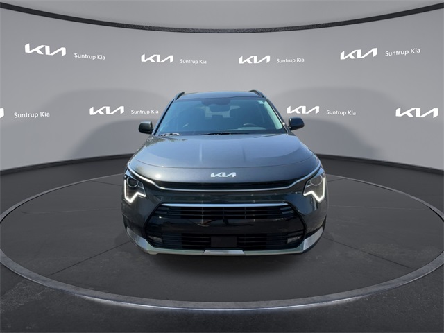 2025 Kia Niro EX Touring photo 4