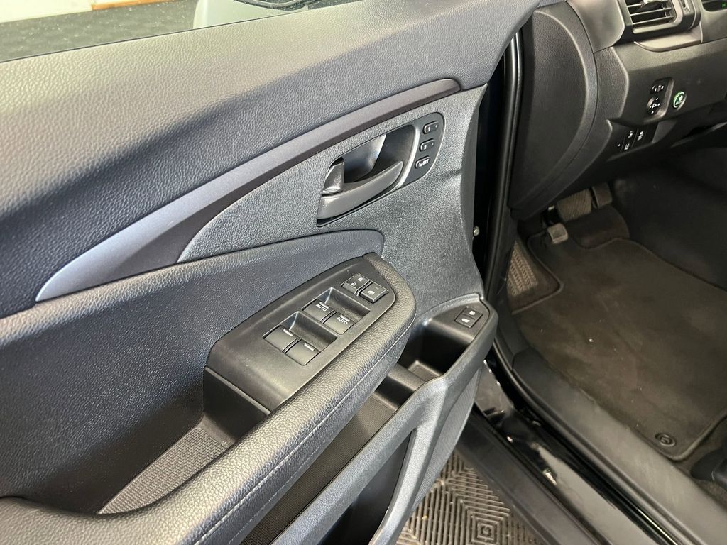 2024 Honda Passport EX-L photo 11